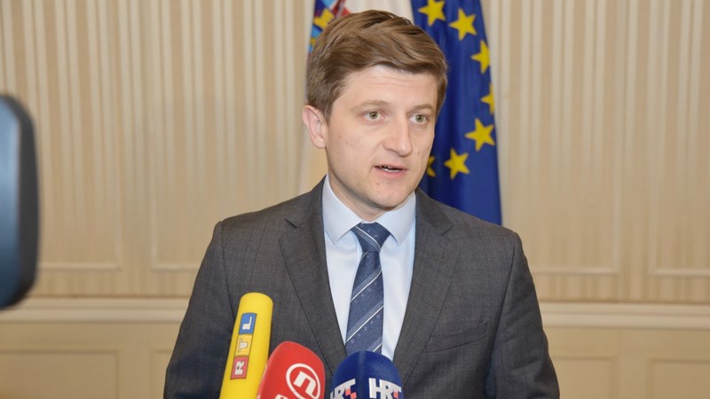 Izjava za medije ministra financija Marića o odabiru investicijskog savjetnika za mogući otkup dionica INA-e od MOL-a